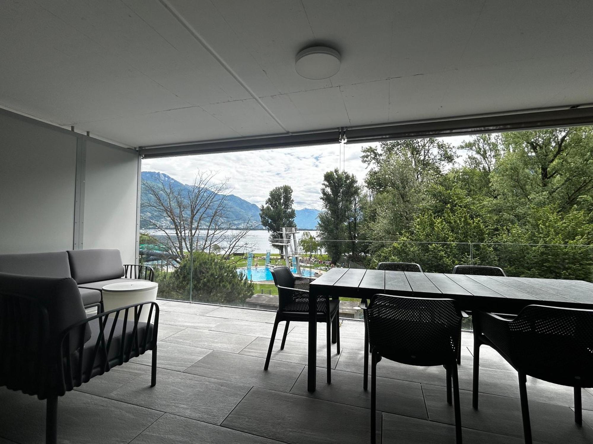 Family Apartment, Near The Beach Whit Private Park Locarno Exteriör bild
